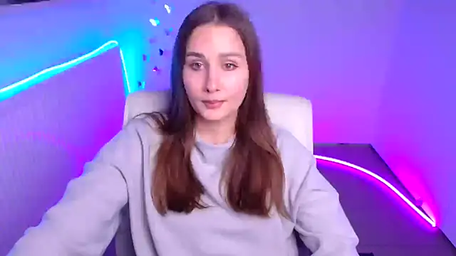 Stefanie Sweet online show from October 16, 2025, 11:33 am