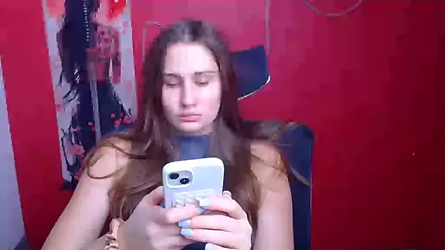 Stefanie Sweet online show from November 12, 2025, 1:55 pm