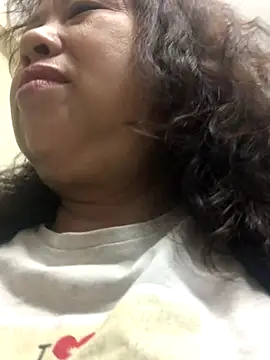 Snapshot of Hoanguyenn chatting on November 4, 2025, 3:44 pm Hoanguyenn online show from November 4, 2025, 3:44 pm