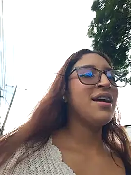 CatalinaFlores online show from November 15, 2025, 6:48 pm