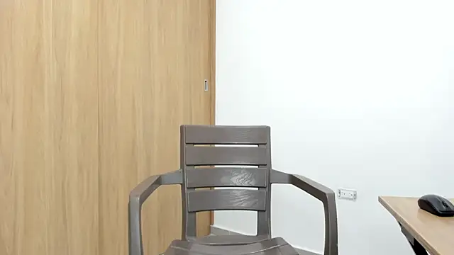 Hector 21  online show from November 28, 2025, 2:36 am