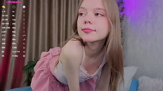 Snapshot of WeiSusi chatting on October 30, 2025, 4:08 pm WeiSusi online show from October 30, 2025, 4:08 pm