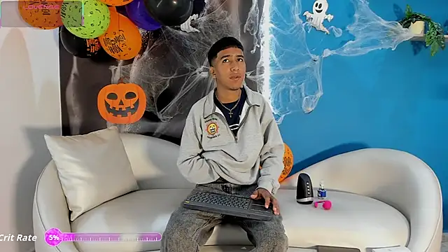 ender h0t online show from October 25, 2025, 1:51 pm