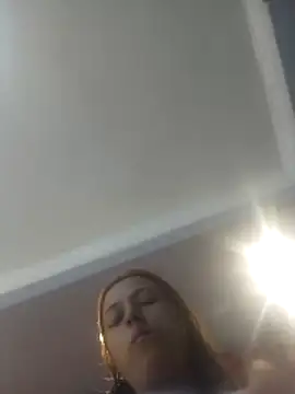 Snapshot of VictoriaFerro chatting on November 7, 2025, 1:11 pm VictoriaFerro online show from November 7, 2025, 1:11 pm