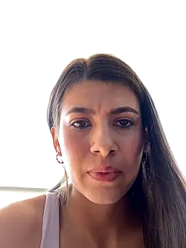 Lenapink19 online show from October 5, 2025, 3:32 pm