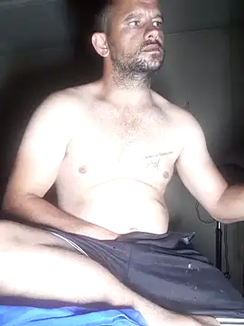 Lekewarmele online show from November 4, 2025, 11:37 pm