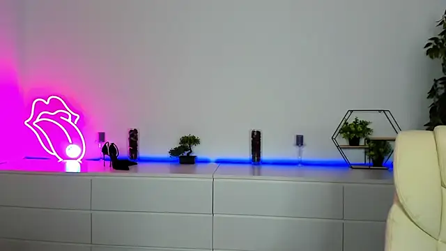 Snapshot of Anna_Snows chatting on November 28, 2025, 6:38 am Anna Snows online show from November 28, 2025, 6:38 am