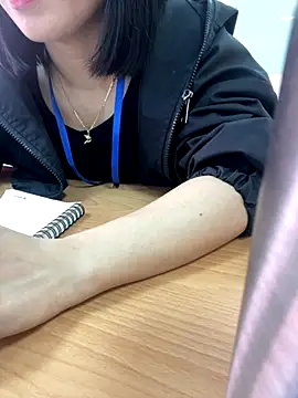 -NhaKy22 online show from November 15, 2025, 3:04 am