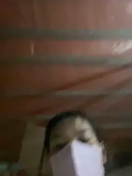 Snapshot of PhanHaa chatting on October 19, 2025, 1:23 pm PhanHaa online show from October 19, 2025, 1:23 pm