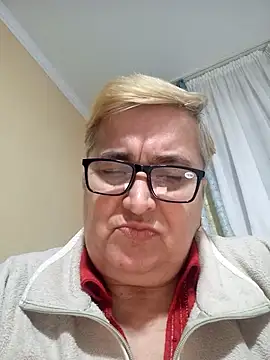 Snapshot of Sonya51561 chatting on October 31, 2025, 4:41 pm Sonya51561 online show from October 31, 2025, 4:41 pm