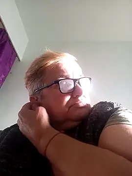 Snapshot of Sonya51561 chatting on November 25, 2025, 11:54 am Sonya51561 online show from November 25, 2025, 11:54 am