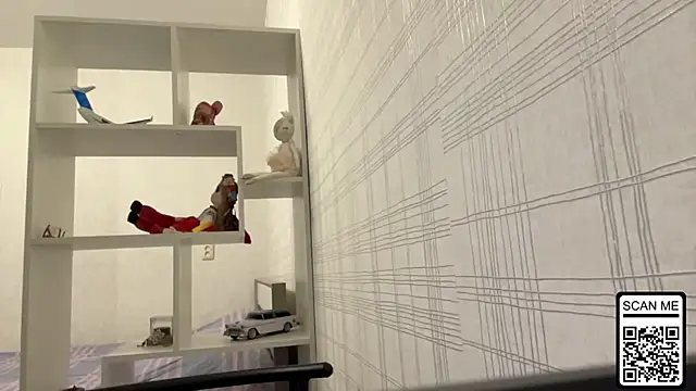 Snapshot of Blondie_xoxoxo chatting on October 21, 2025, 10:49 am Blondie xoxoxo online show from October 21, 2025, 10:49 am