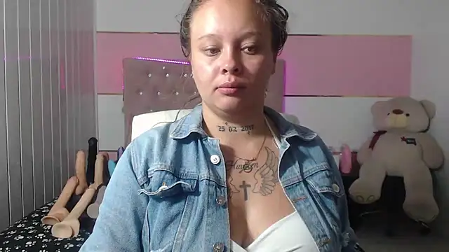 patty squirt  online show from February 20, 2025, 2:40 am