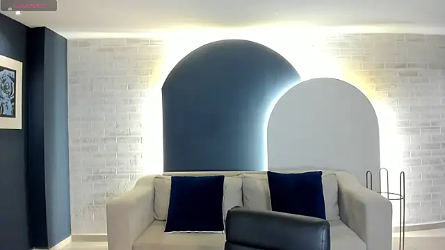 Snapshot of LizzCooper chatting on October 31, 2025, 4:02 am LizzCooper online show from October 31, 2025, 4:02 am