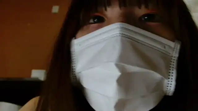 natsumiii online show from October 11, 2025, 5:17 am