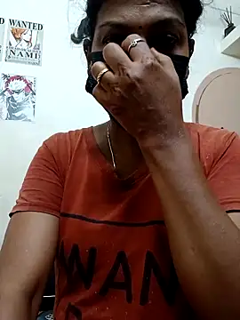 Snapshot of Rithya27 chatting on September 18, 2025, 11:34 am Rithya27 online show from September 18, 2025, 11:34 am