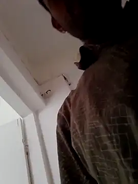 Snapshot of Sexy_men143 chatting on December 16, 2025, 9:36 am Sexy men143 online show from December 16, 2025, 9:36 am