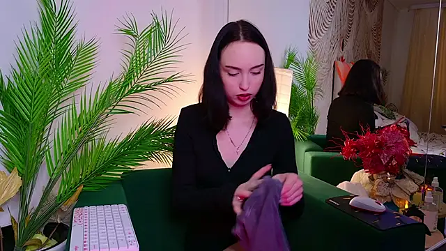 MonikaCarter online show from November 2, 2025, 10:28 am