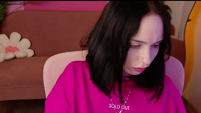 MonikaCarter online show from November 14, 2025, 10:14 am