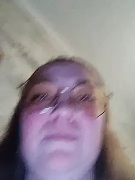 Kiss Eva online show from February 21, 2025, 7:10 pm