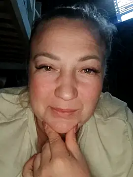 Kiss Eva online show from September 13, 2025, 9:25 pm