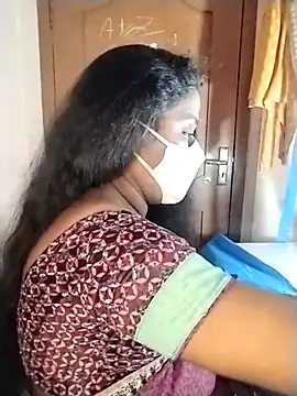 Snapshot of Megha_21 chatting on October 27, 2025, 7:07 pm Megha 21 online show from October 27, 2025, 7:07 pm