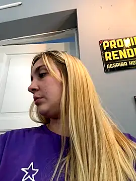 ayebran online show from November 28, 2025, 8:44 pm