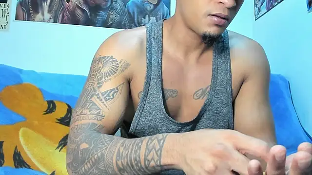  MACCARTHY TAYLOR online show from November 21, 2025, 3:16 am