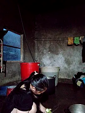 Snapshot of quynhkoolbae chatting on September 16, 2025, 11:22 am quynhkoolbae online show from September 16, 2025, 11:22 am