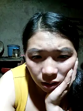 Snapshot of quynhkoolbae chatting on October 4, 2025, 1:31 pm quynhkoolbae online show from October 4, 2025, 1:31 pm