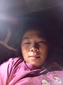 Snapshot of quynhkoolbae chatting on October 22, 2025, 8:30 pm quynhkoolbae online show from October 22, 2025, 8:30 pm