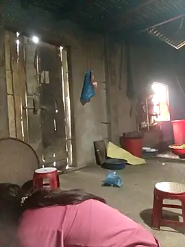 Snapshot of quynhkoolbae chatting on November 4, 2025, 5:17 am quynhkoolbae online show from November 4, 2025, 5:17 am