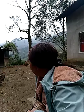 Snapshot of quynhkoolbae chatting on November 23, 2025, 11:26 pm quynhkoolbae online show from November 23, 2025, 11:26 pm