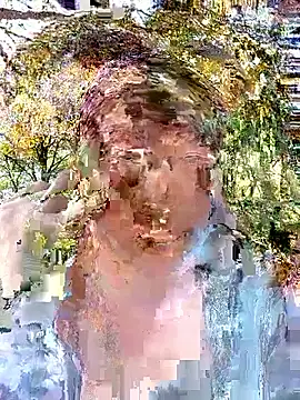 Snapshot of quynhkoolbae chatting on November 27, 2025, 1:40 am quynhkoolbae online show from November 27, 2025, 1:40 am