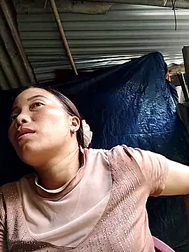 Annaacutee online show from September 12, 2025, 5:40 am