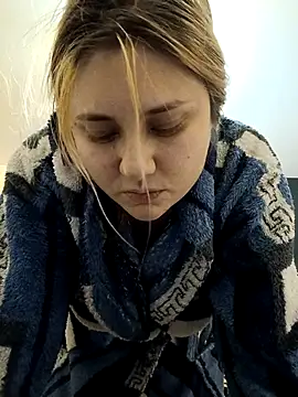 ivorywhisper online show from September 14, 2025, 9:03 pm