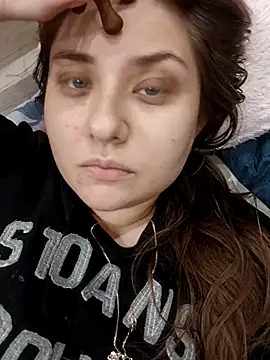 ivorywhisper online show from October 18, 2025, 3:57 pm