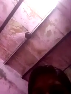 TINASONI online show from October 15, 2025, 2:22 am