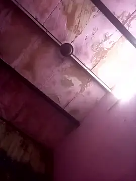 TINASONI online show from October 21, 2025, 2:23 am