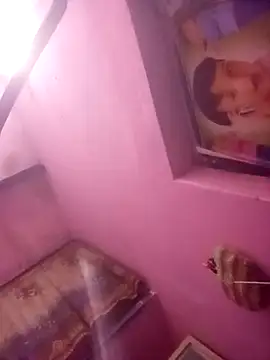 TINASONI online show from October 26, 2025, 2:01 pm