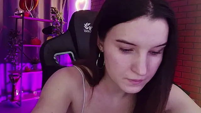 Snapshot of AgataWillis chatting on November 25, 2025, 8:58 am AgataWillis online show from November 25, 2025, 8:58 am