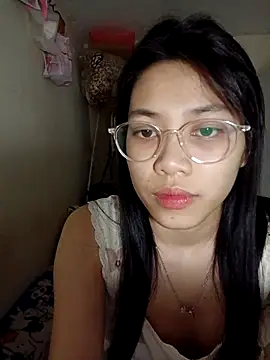 Snapshot of Katanh chatting on October 31, 2025, 1:45 pm Katanh online show from October 31, 2025, 1:45 pm