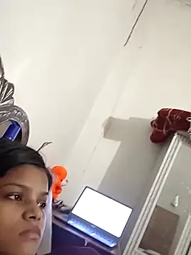 Komal0099 online show from October 24, 2025, 3:03 am