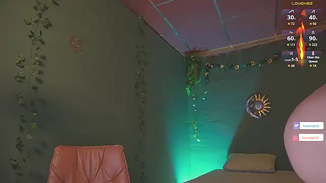 Snapshot of lucymagical1 chatting on September 18, 2025, 2:30 pm lucymagical1 online show from September 18, 2025, 2:30 pm