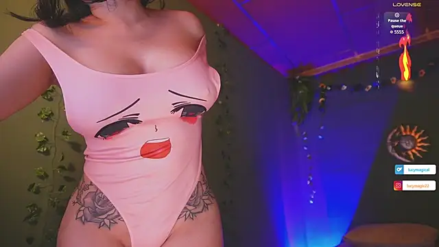 Snapshot of lucymagical1 chatting on October 12, 2025, 11:15 pm lucymagical1 online show from October 12, 2025, 11:15 pm