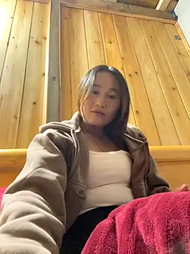 Snapshot of phungtiti chatting on November 29, 2025, 2:42 pm phungtiti online show from November 29, 2025, 2:42 pm