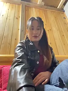 Snapshot of phungtiti chatting on December 1, 2025, 3:22 am phungtiti online show from December 1, 2025, 3:22 am