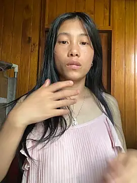 EmLy02 online show from September 15, 2025, 4:12 am