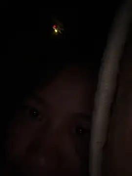 qinejr37 online show from November 27, 2025, 5:15 pm