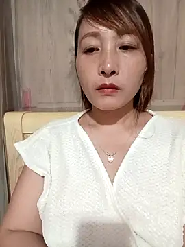 Snapshot of Missa_kute20 chatting on October 5, 2025, 2:43 am Missa kute20 online show from October 5, 2025, 2:43 am
